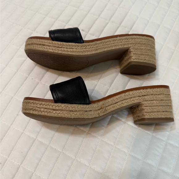 Tory Burch Black Quilted Slide Sandals - Picture 10 of 12